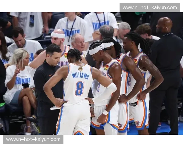 铁血碰撞与宿命对决:深度解析NBA热火vs步行者录像中的战术史诗 铁血碰撞与宿命对决:深度解析NBA热火vs步行者录像中的战术史诗